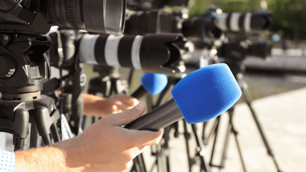 Crafting the Perfect Restaurant PR Pitch Tips for Getting Media Coverage